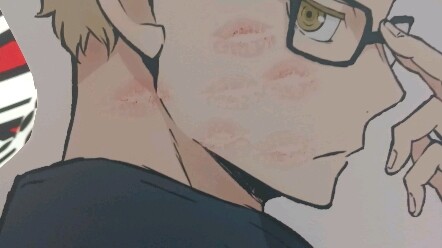 About the fact that only Tsukishima's standee was kissed by the doujin girl hahahahahahahaha