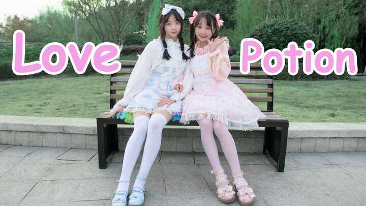 [Cover Dance] สาวน้อยน่ารักมาแบบแพ็คคู่ เต้นเพลง-"LOVE POTION"