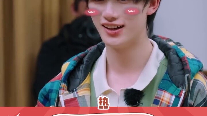 Tan Jianci's magical laughter made Ding Chengxin popular