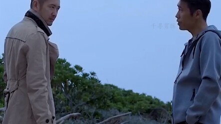 逃犯假扮警察过关卡，不料遇上了真警察查东