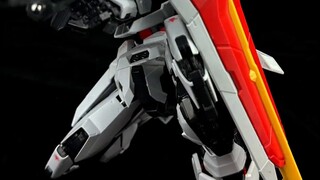 A video teaches you how to break the PG Gundam in three steps