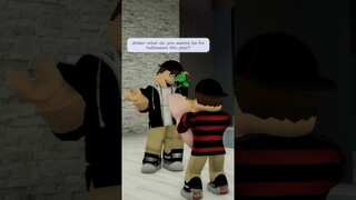 Dinker picks Halloween costume with VuxVux #roblox #brookhaven