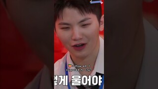 woozi pretending to cry to get the thumbnail and confuse carats 😭 #GOING_SVT