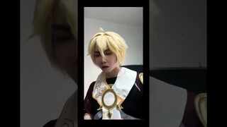 We wanna go to #coldplayconcert 😭 #cosplay #genshinimpactcosplay #genshinimpact #zhongli #aether