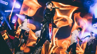 Liu Yuxin stands and shoots the hot party, the domestic entertainment god-level full open microphone