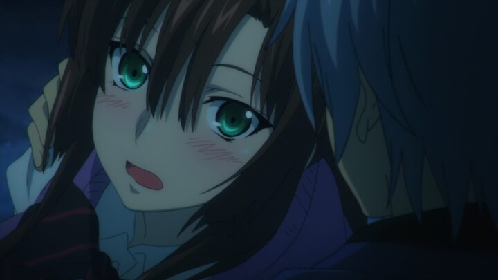 Sayaka ngày càng táo bạo, thậm chí còn dám tán tỉnh trước mặt Yukina