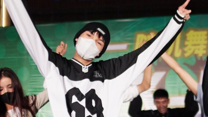 【TUZ】Shell Boys ได้ยิน Mpop ในระหว่างที่เต้นแบบสุ่ม｜หลีกทางกันเถอะ! ฉันได้ C นี้แน่นอน!