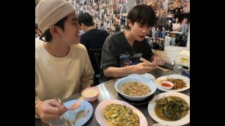 【jimmysea】ถ้าไม่มีพี่ทัพอยู่ในบ้านนี้ฉันจะทำอย่างไร? ฉันต้องนั่งที่โต๊ะหลัก