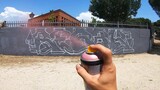 Bức graffiti màu hồng kim loại đường phố trong nháy mắt rơi vào tay, cảm giác ba chiều chỉ trong một