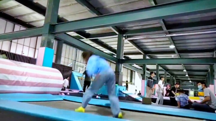 ข้อเท็จจริงได้พิสูจน์แล้วว่าตราบใดที่ความสูงยังสูงเพียงพอ ก็ไม่มีทักษะใดที่นักเต้นไม่สามารถเอาชนะได้