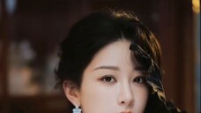 Hee hee hee hee, người mới Yang Zi nhảy điệu nhảy Douyin và cười, nhưng cô ấy quá bận để nhấp vào Ha
