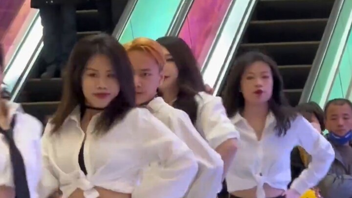 นี่คือความเซ็กซี่น่ารักสดใสของสาววัย 18 ปี ~~｜Up&Down Park Jung-hwa โชว์เต้นคัฟเวอร์แบบช็อตตรง｜Idoli