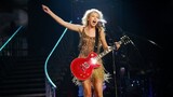 Taylor Swift - Mine (Speak Now World Tour Live)