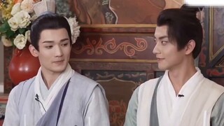 Má của Bailu lớn hơn sự thật. Zeng Shunxi cười cho đến khi chiếc mũ trùm đầu của anh ta rách ra!