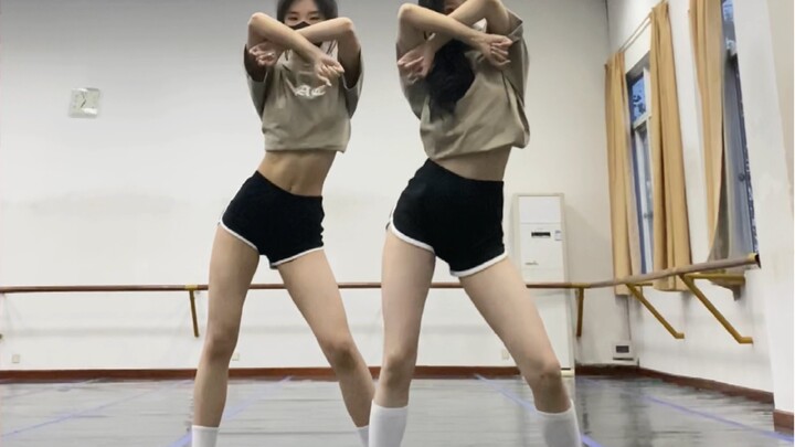 Skinny people's daily dance practice~