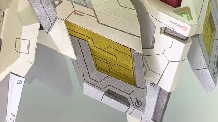 It turns out that my Barbatos paper model was an AI-generated photo fake!