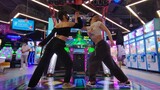 Can you play together on tomboy dance machines?
