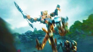 The Yellow Panther Warrior transforms! The Scourge transforms and knocks down Optimus Prime! New tra