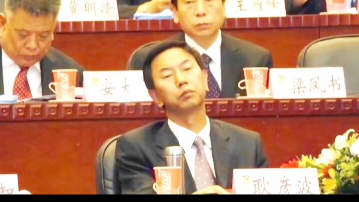 “你TM干不了给我辞职去！”