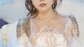 ราชินีถูกลักพาตัวโดยกลุ่มกบฏแต่เด็กกังฟูเอาชนะกลุ่(720P_H