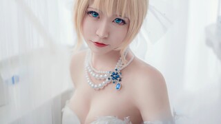 Beautiful and sexy cosplay girl, do you like it?