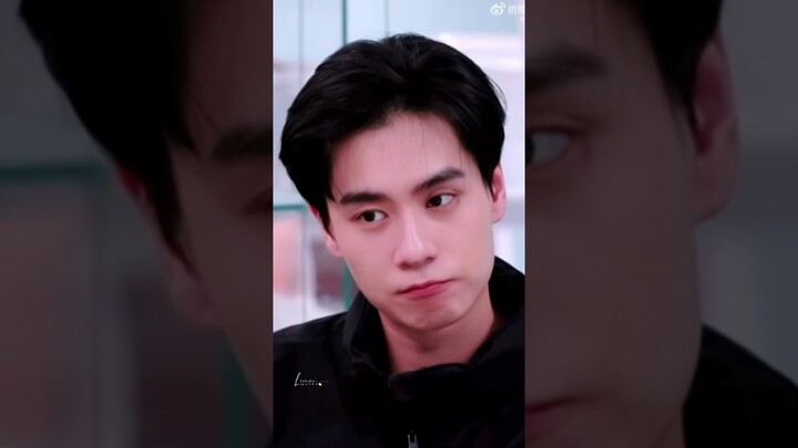 #หูอี้เทียน #huyitian #หูอี้เทียนhuyitian胡一天 #胡一天 #คนโปรดของหัวใจ