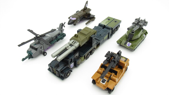 มีดทำครัวและ Transformers ของ Rose แบ่งปัน G1 เวอร์ชั่นญี่ปุ่น Huntian Leopard Pure Edition