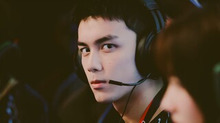 This is the real male lead of an e-sports drama