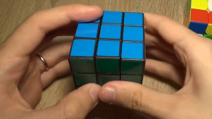 1 Yuan Rubik's Cube VS 50 Yuan Rubik's Cube! Unexpectedly smooth【Mr.puzzle】