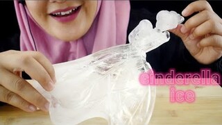 ASMR ICE EATING |MAKAN ES BATU |👸👸👸 HOLLOW & CRYSTAL CINDERELLA ICE |segar| ASMR MUKBANG INDONESIA