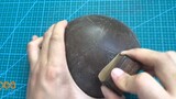 [Gila] Setelah 30 jam dipoles, ternyata batok kelapa juga bisa dijadikan cermin! !