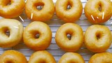 Soft and fluffy Donut Homemade |โดนัทนวดมือนุ่มๆ (How to make the best yeast donut Homemade)