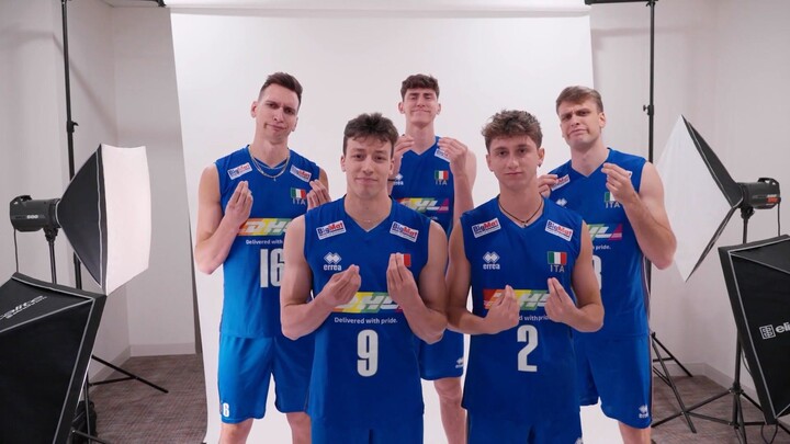 Men's VNL 2023: Say Cheese! (Photoshoot)