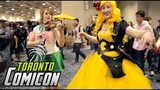 Violin girl surprises cosplayers with their themes!! COMIC CON 2019 - PART 1