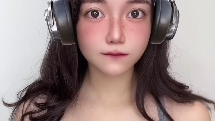 MUSIKNYA BIKIN NAGIH