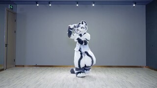 กริ๊ง! - ออร์คเสือน้อยที่คุณสั่ง! - ~Tang Palace Girl~[ซิลเวอร์คาร์บอน] [การเต้นรำ Fursuit]