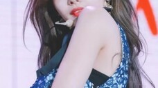 หลังจากอยู่ในบริษัทมาสามปี ฉันล้มเหลวในการเดบิวต์ถึงสองครั้ง ฉันไปซาวน่าเพื่อลดน้ำหนักและเป็นลมเพราะ