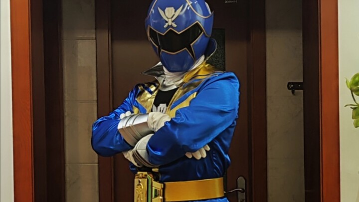 Cosplay lại Super Sentai sau sáu năm