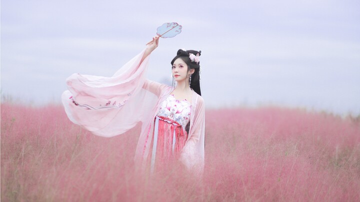 [Hanfu Fendai] "Nhảy múa nhẹ nhàng trong trang phục neon và mơ về hoa."