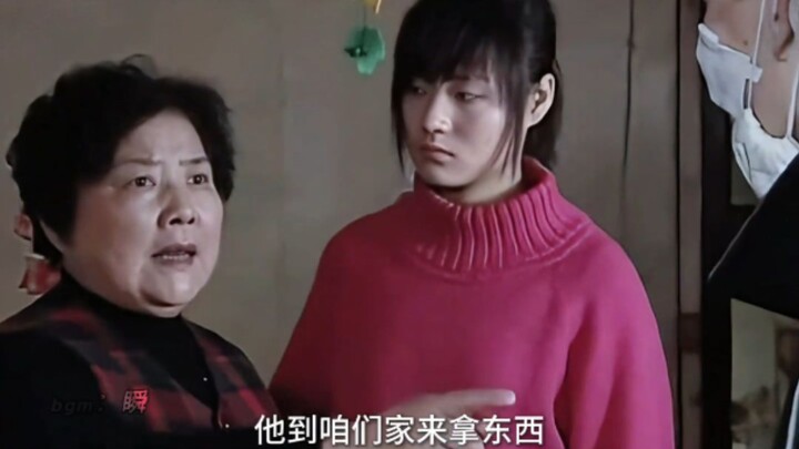 奶奶：“孙女练这么久了，刷个野怪试试水”