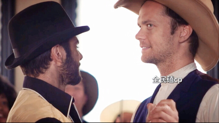 When they were still secretly flirting, the whole town was already obsessed with their CP