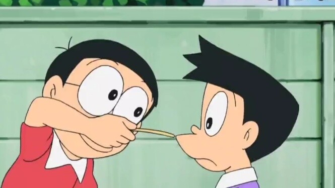 Doraemon: A wish straw that can make wishes come true. Just make a wish to it and turn the straw aro