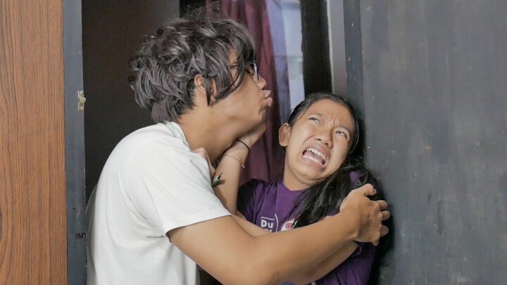 KORBAN HIPNOTIS