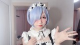 [Rem cos] There is no comic exhibition during the lonely holiday, I wear a maid and watch it at home