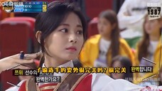 TWICE：周子瑜连中十环，解说台的花式彩虹屁，TWICE最终获得银牌