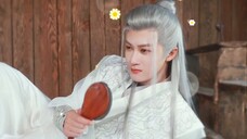 Xiangliu looked in the mirror at home and thought of Xiaoyao. Xiangliu is indeed the most handsome m