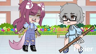 Mangle roast's a granny😎