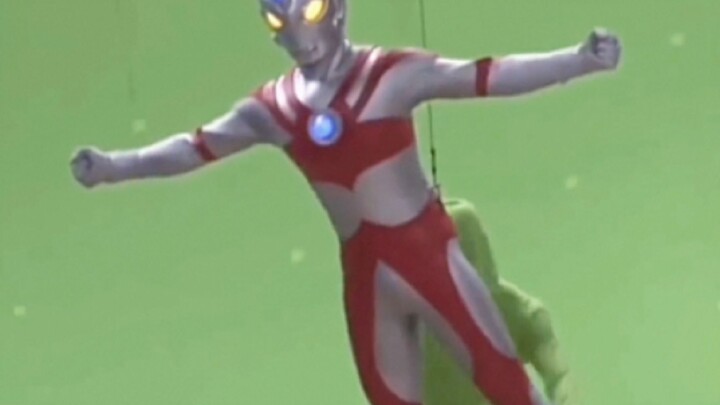 It makes me laugh to death, Tsuburaya always wants to cover up the fact that Ultraman exists!