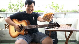 Thử Thách Vui | Vừa Đàn Vừa Hát, Vừa Ăn Khô Gà | NAN Vlog