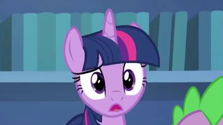 Khi bạn có một người bạn giống Twilight Sparkle...